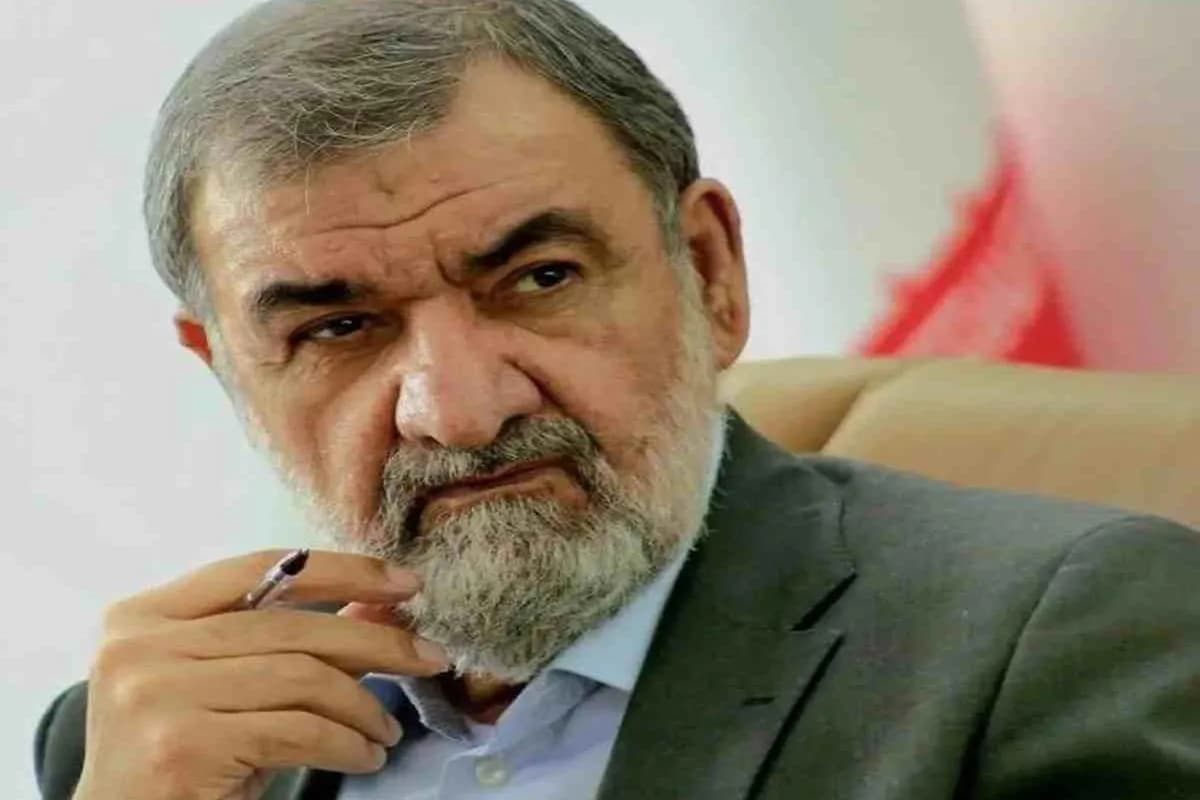 جنجال در پوشش محسن رضایی در جلسه شورای عالی امنیت ملی
