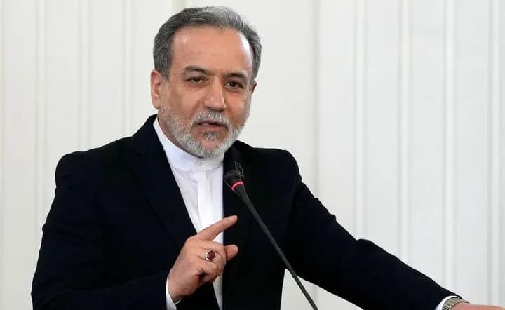 عراقچی: فرانسه باید موعظه درباره حقوق بشر را کنار بگذارد