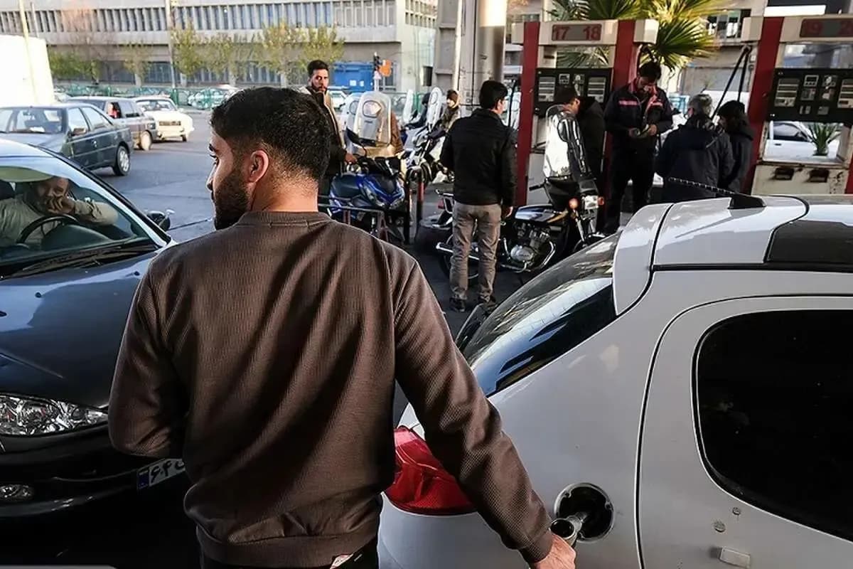 آیا افزایش قیمت بنزین به واقع منتفی شده؟ بررسی سناریوهای جدید دولت