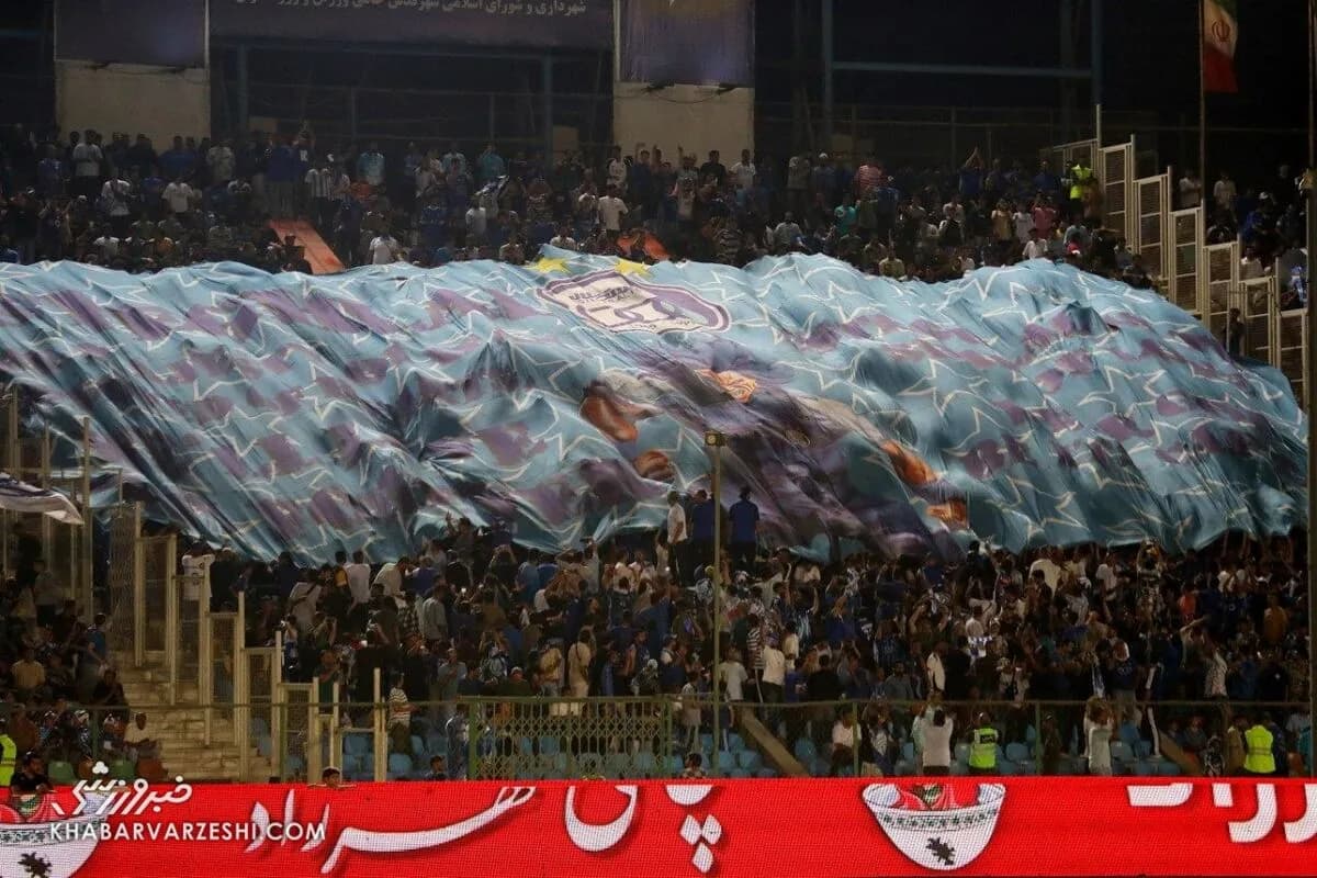 مشاجره هواداران استقلال به خاطر انتقال جنجالی یک بازیکن