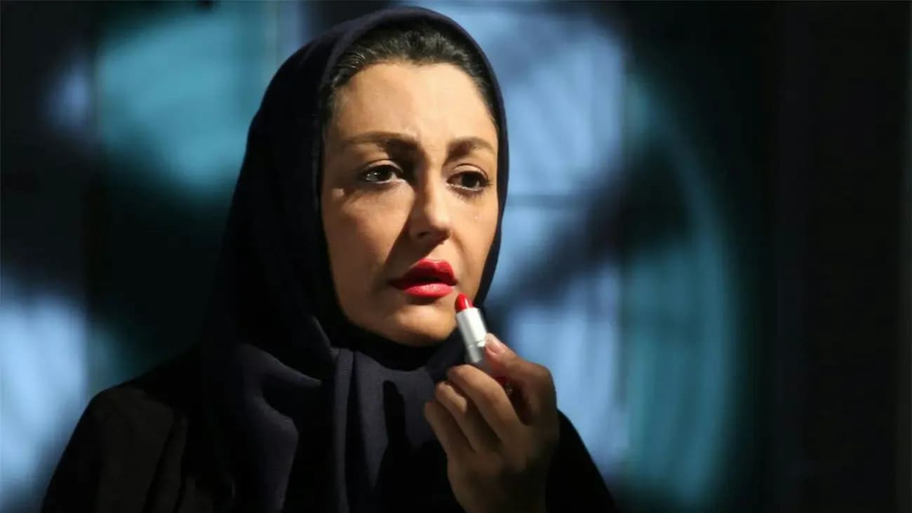 عکس نوستالژی شقایق فراهانی و شهاب حسینی روی پوستر فیلم «آدمکها»