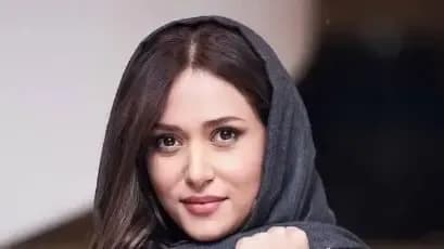 فیلم واکنش جالب پریناز ایزدیار به هواداری که قصد بوسیدن او را داشت