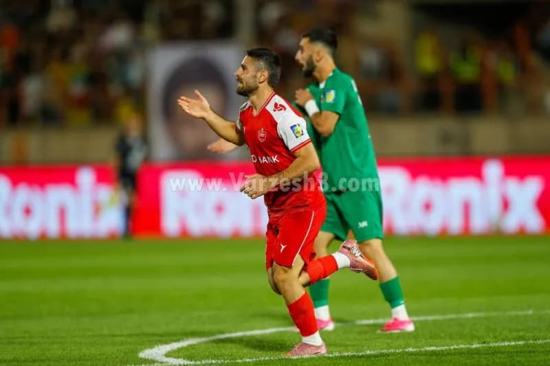 هافبک پرسپولیس به تبریز پیوست