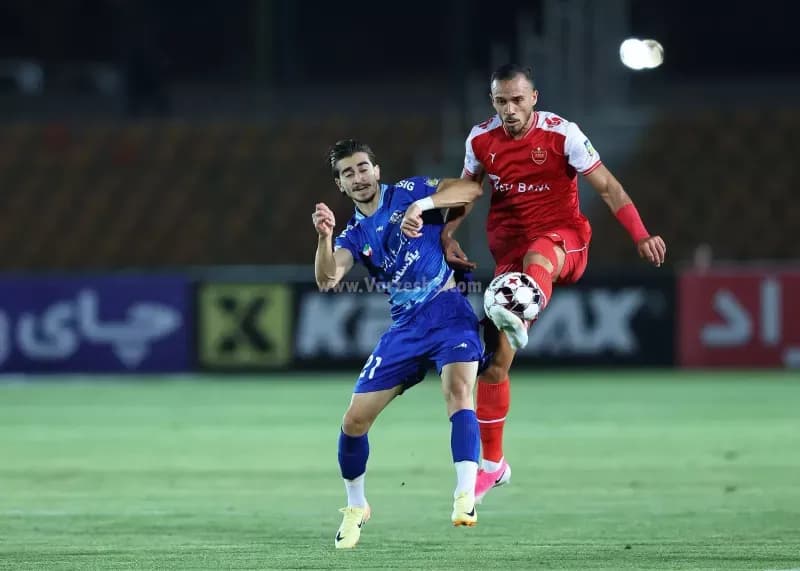بازیکن یاغی پرسپولیس در آمادهسازی برای دربی بیوقفه تلاش میکند!