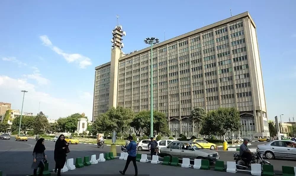 عکس تاریخی میدان توپخانه؛ از خلوتی خاکی تا پرهیاهوی امروز