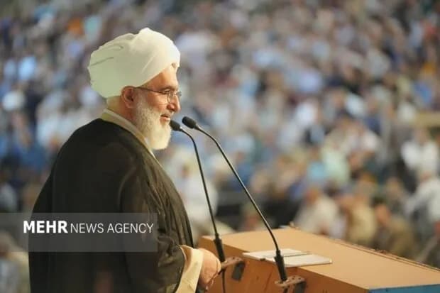 حاج علی اکبری: حفظ خانواده تنها با زندگی عفیفانه ممکن است
