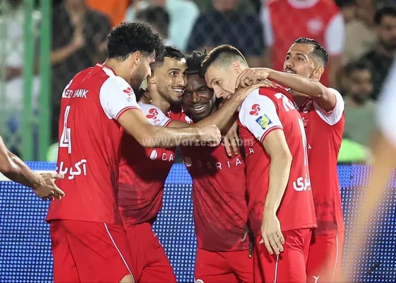 پرسپولیس با سه گل ملوان را در هم کوبید - گزارش زنده