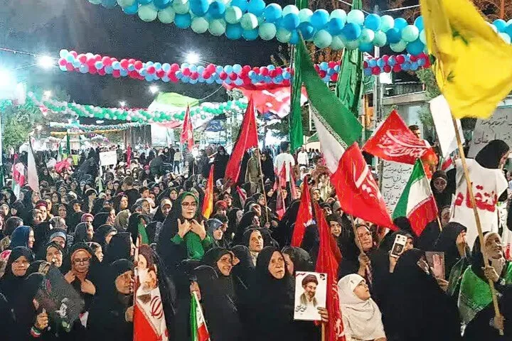 جشن باشکوه میلاد حضرت رسول در قرار شبانه مردم کاشمر