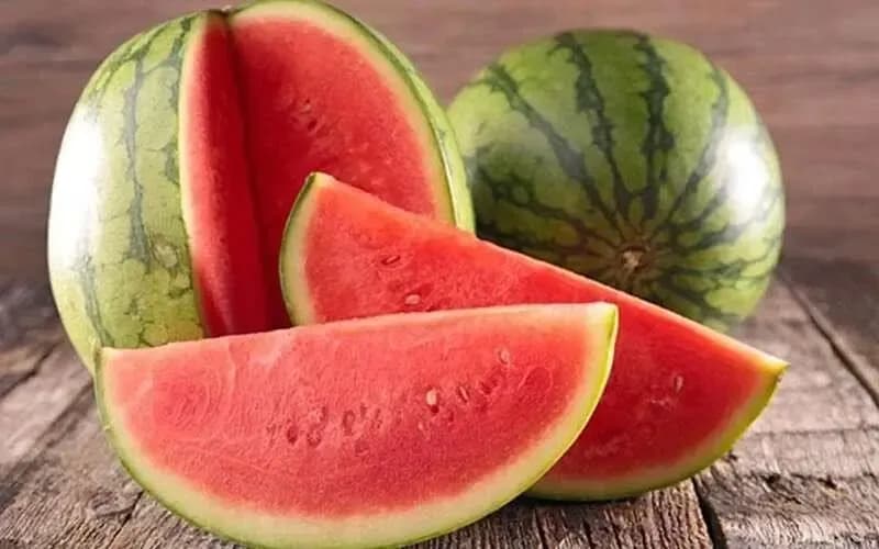 هشدار! این علائم روی هندوانه یعنی نباید آن را بخورید!