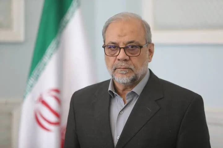 ذوالقدر: تنگه هرمز در دستان ایران، قفل محکمتر میشود