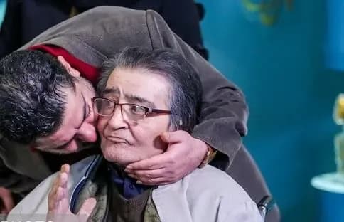 عکس جذاب رضا رویگری در فیلم آلما 46 سال پیش