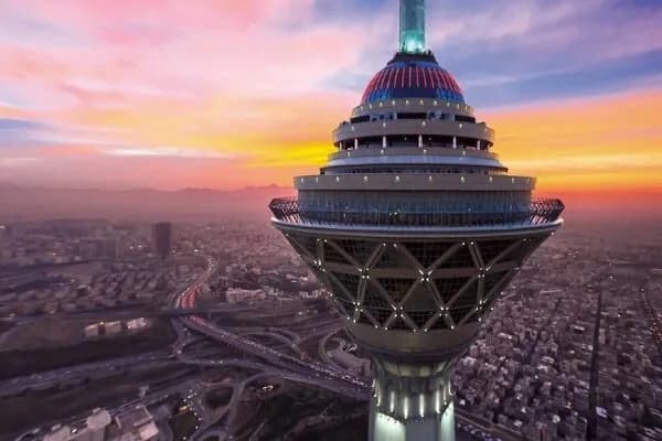 کدام نقطه پایتخت در روز یکصد و سی و پنجم سال آلوده ترین بود؟