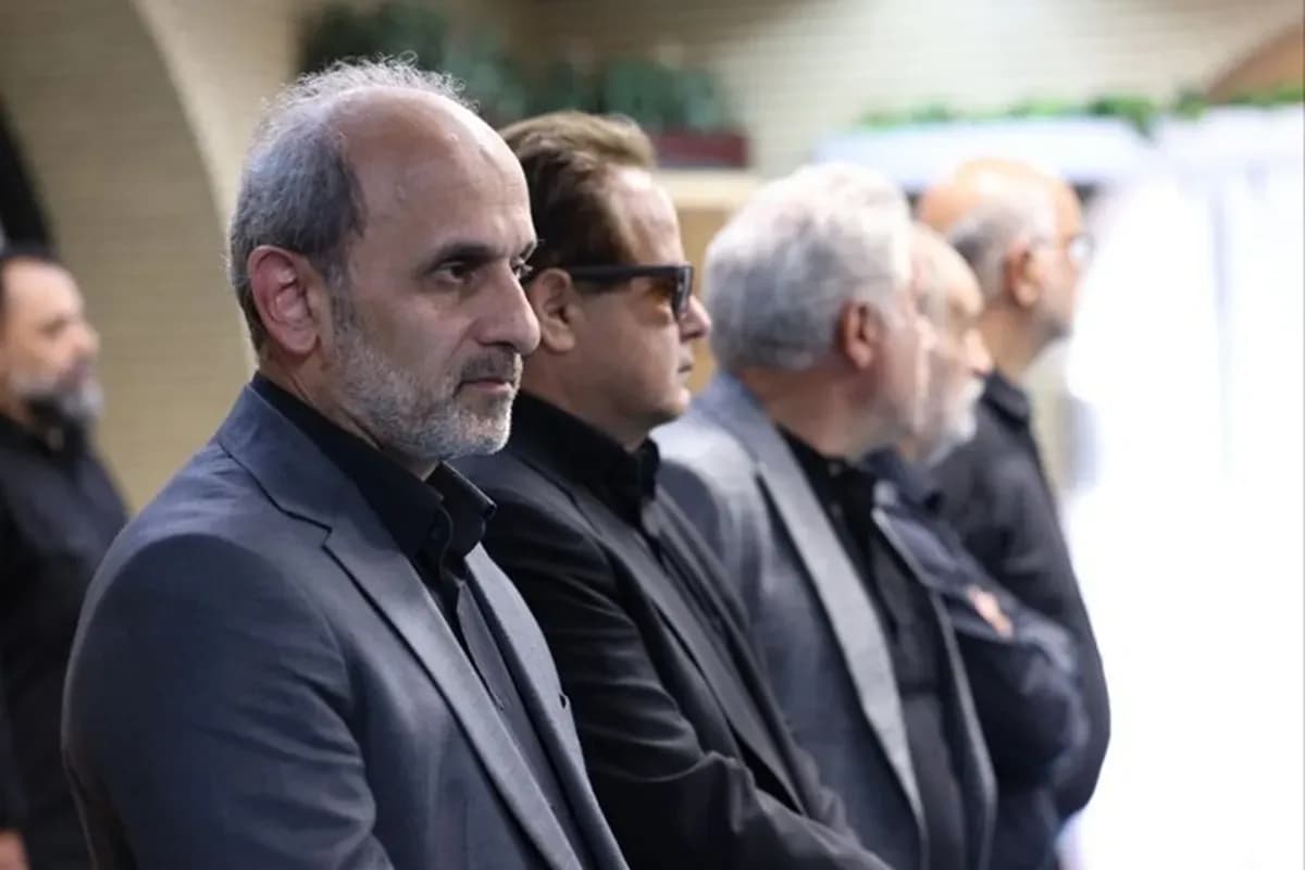 جزییات مراسم یادبود اکبر عبدی در مسجد بلال: واکنش مهران غفوریان
