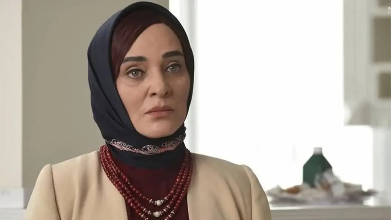 عکس جوانی رویا نونهالی در 29 سالگی با لباس عروس در فیلم پرنده آهنین