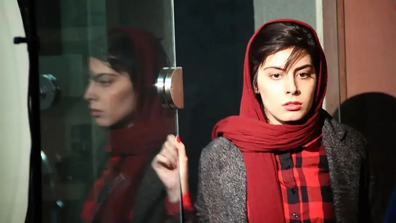 دانلود فیلم اربابان جهان و سریال شهر ستارگان با دوبله اختصاصی در نمایش خانگی