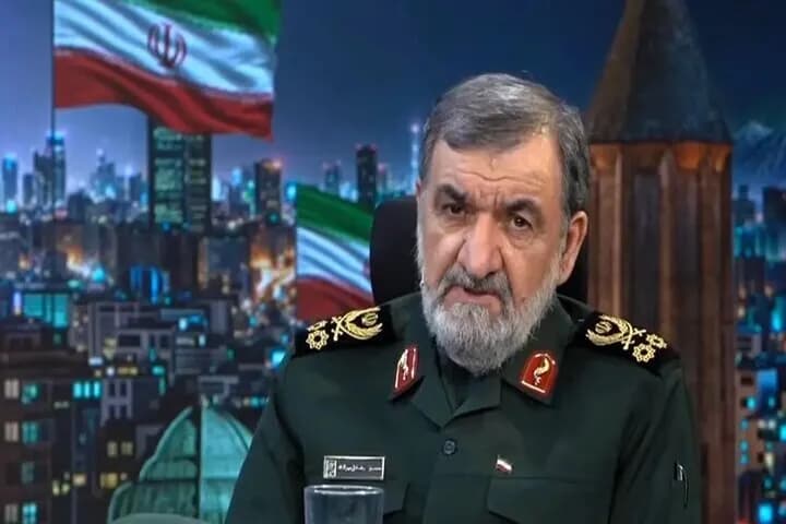 بیانات سردار رضایی: وارد کردن ضربات سنگین به آمریکا در جنگ محرم
