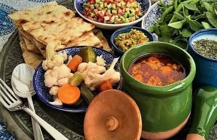 عکس قدیمی از دیزی فروشی در تهران؛ بازگشتی به دوران قاجار