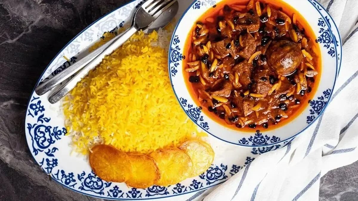 خورش کرمانشاهی که قورمه سبزی را از یاد شما میبرد!