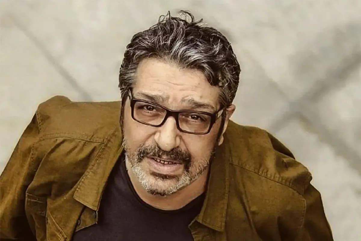 عکس خاص: مسعود کیمیایی و محمد صالح علاء در پشت صحنه یک فیلم قدیمی