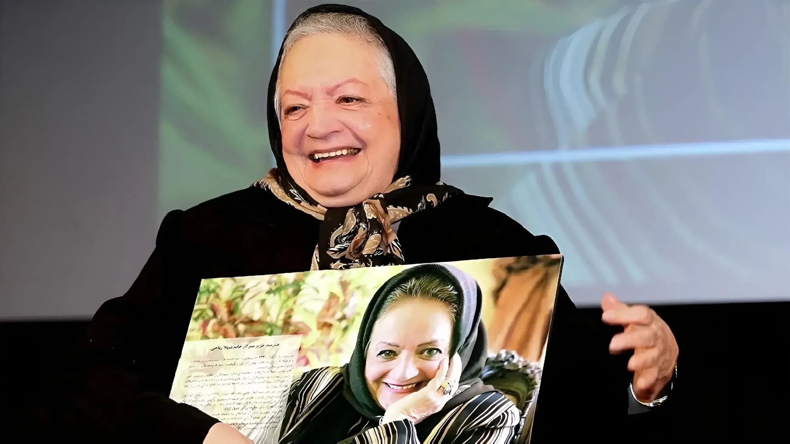 عکس دیده نشده از شهلا ریاحی در جوانی؛ تیپ متفاوت او در دهه 30