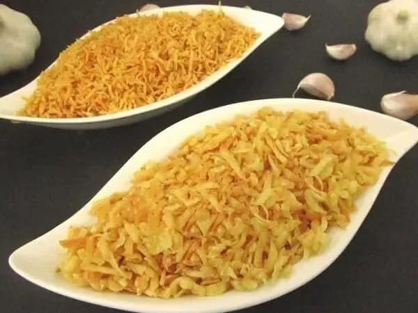 طرز تهیه سیر داغ خشک و ترد بدون روغن به سبک مجلسی