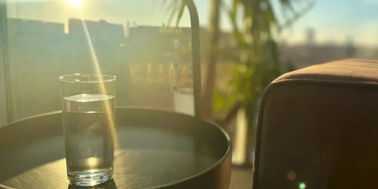 فواید شگفت انگیز آب گرم برای سلامت بدن