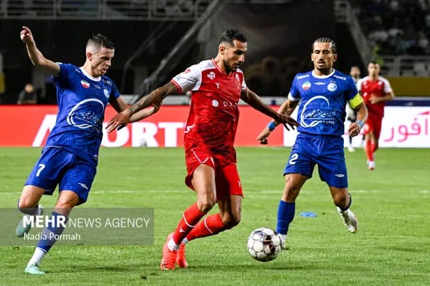 پرسپولیس چگونه بازیکن کلیدی استقلال را محکوم کرد؟