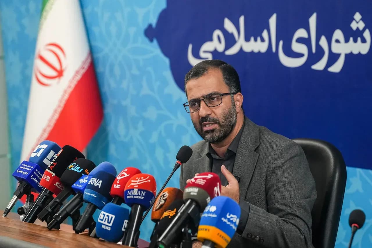 بررسی لایحه اصلاح ماده 87 قانون مدیریت خدمات کشوری در صحن مجلس