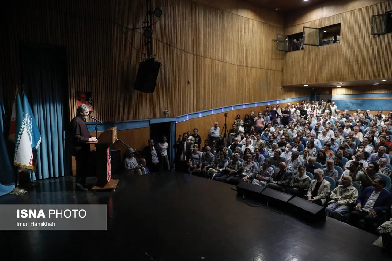 حرکت جنجالی نامزد سابق بیتا سحرخیز: «رفتم قاطی مرغ ها»