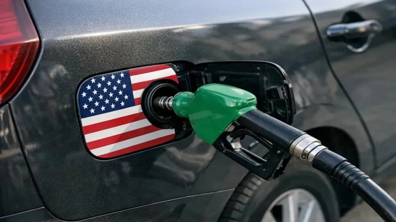 بنزین گران تر در راه آمریکا؛ قیمت سوخت دوباره افزایش می یابد؟ + فیلم