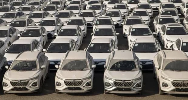 افزایش 20 درصدی قیمت خودروهای وارداتی در یک ماه؛ بازار خودرو در شوک