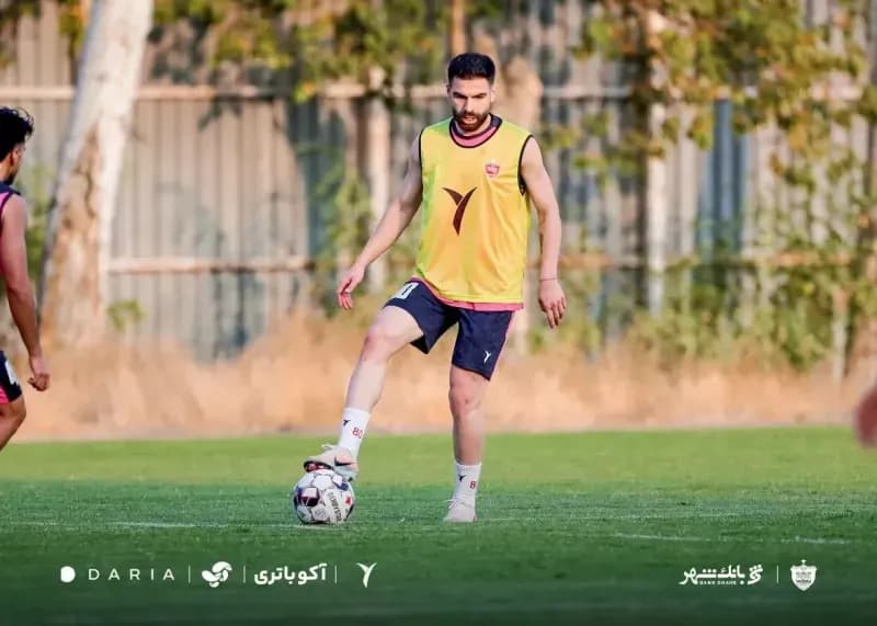 آموزش خصوصی مهدی تارتار برای هافبک پرسپولیس؛ راز آمادگی ستاره سرخ ها