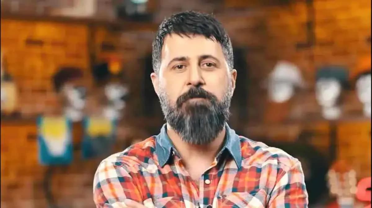 عکس پسر هومن حاجی عبداللهی هنگام رفتن به مدرسه وایرال شد