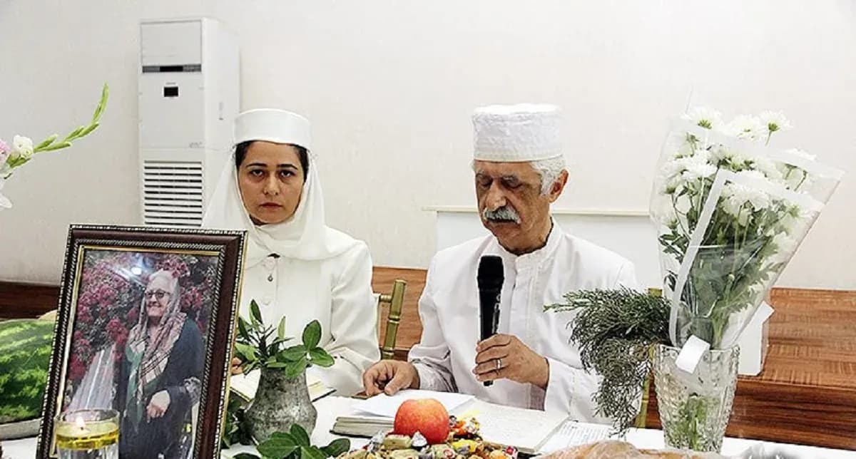 آیین جشن خوانی به یاد پروین مهربانی زردشتی برگزار شد + عکس