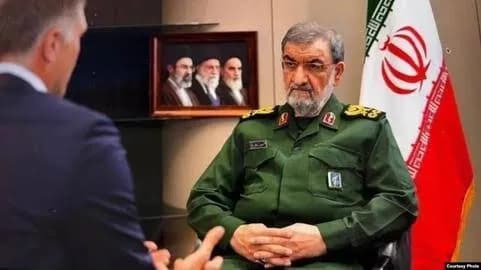 محسن رضایی: ترامپ می داند جان سالم به در نمی برد؛ ایران برای نخستین بار یک اف 35 را هدف قرار داد