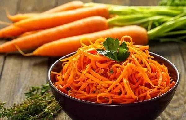 فواید شگفت انگیز هویج برای سلامت دستگاه گوارش و بهبود هضم