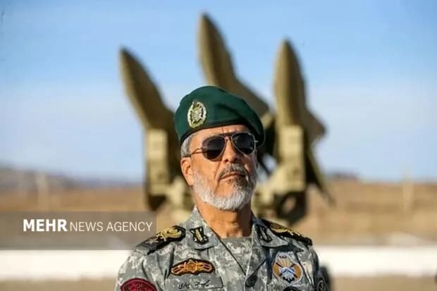 امیر سیاری: تنگه هرمز در کنترل کامل ایران است و آماده تر از گذشته ایم