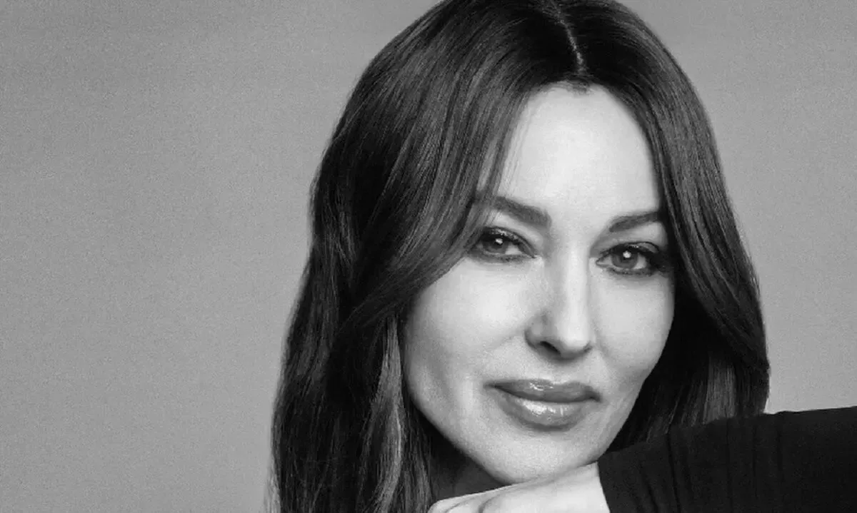 عکس قدیمی بهروز وثوقی و مونیکا بلوچی در پشت صحنه فیلم فصل کرگدن