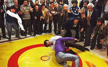 پخش زنده مسابقات کشتی آزاد و فرنگی امیدهای جهان از شبکه سه