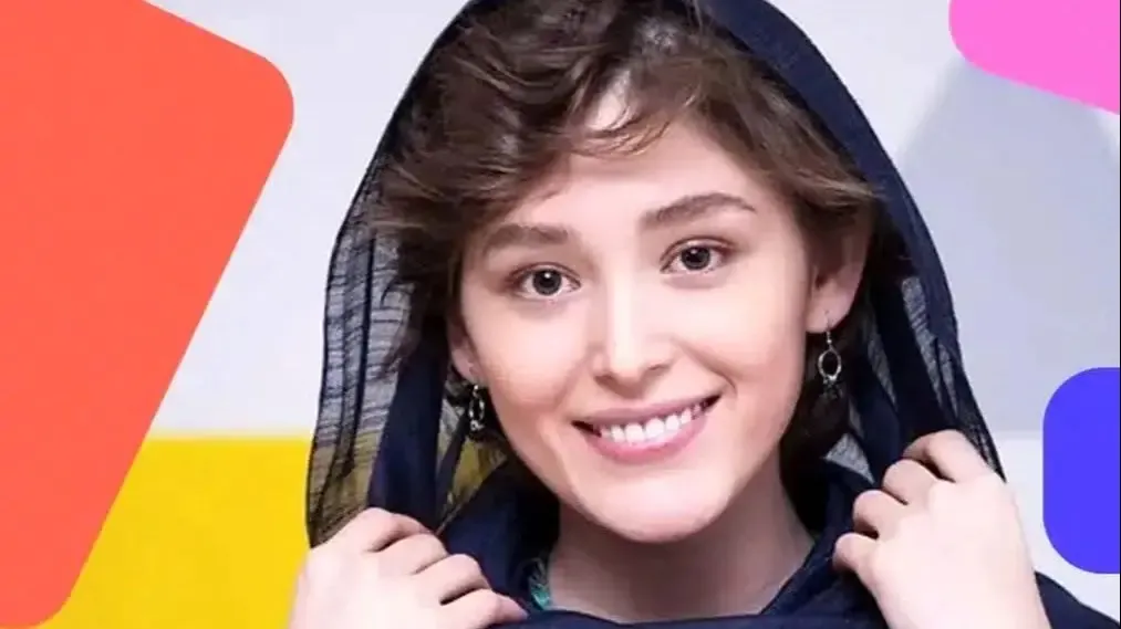 فیلم رقص فرشته حسینی روی صحنه تئاتر «تن منهای من»