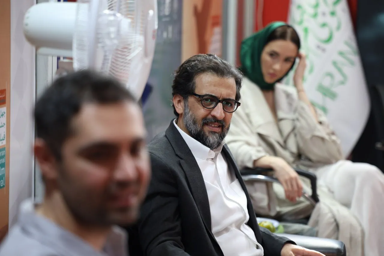 دیدار دبیر جشنواره فیلم کوتاه تهران با مهمانان بین المللی؛ سال سختی را گذراندیم