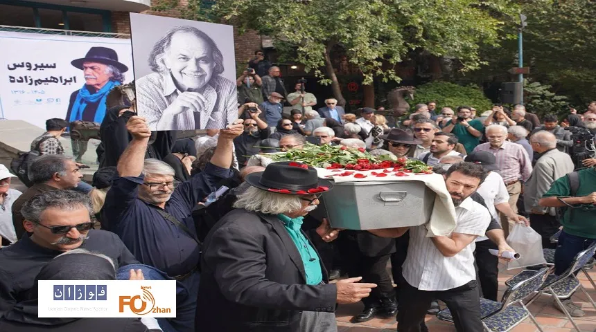 سیروس ابراهیم زاده در قطعه هنرمندان آرام گرفت