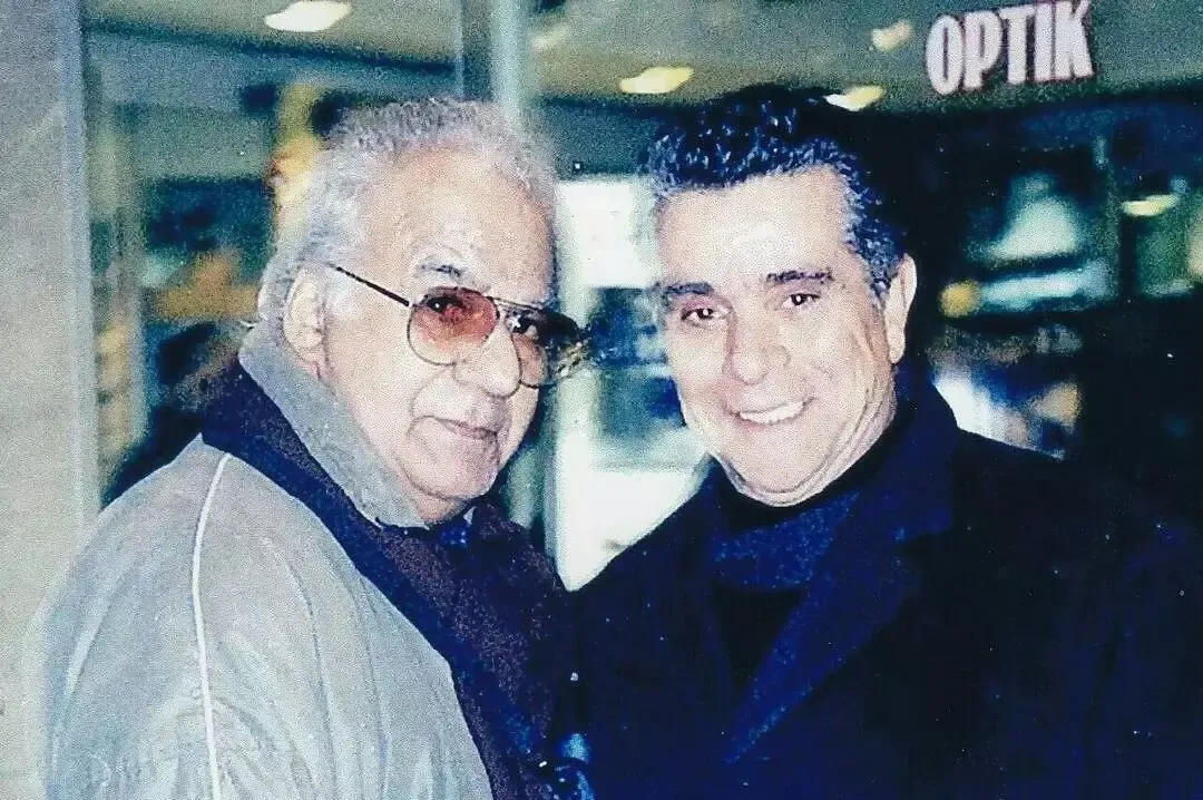 عکس قدیمی بهروز وثوقی در ۳۴ سالگی؛ تصویری دیدنی از سال ۱۳۵۰