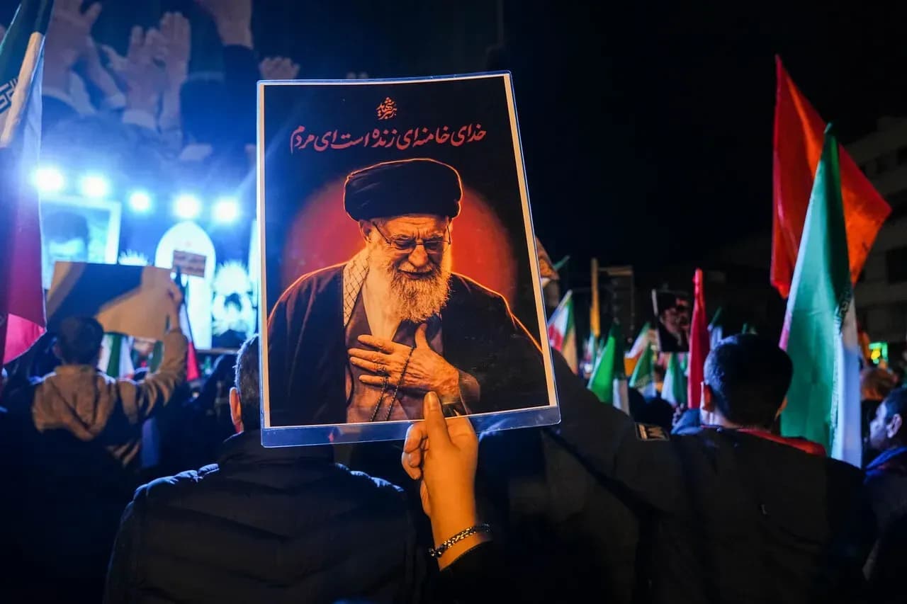 برنامههای هنری وداع با رهبر شهید: جزئیات کامل و زمانبندی