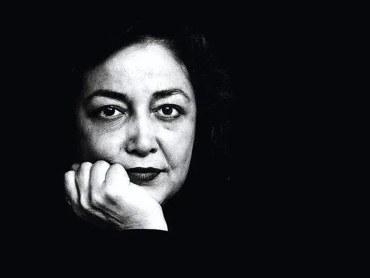 «شهرنوش پارسیپور» نویسنده برجسته ایرانی درگذشت؛ زندگی و آثار او چه بود؟