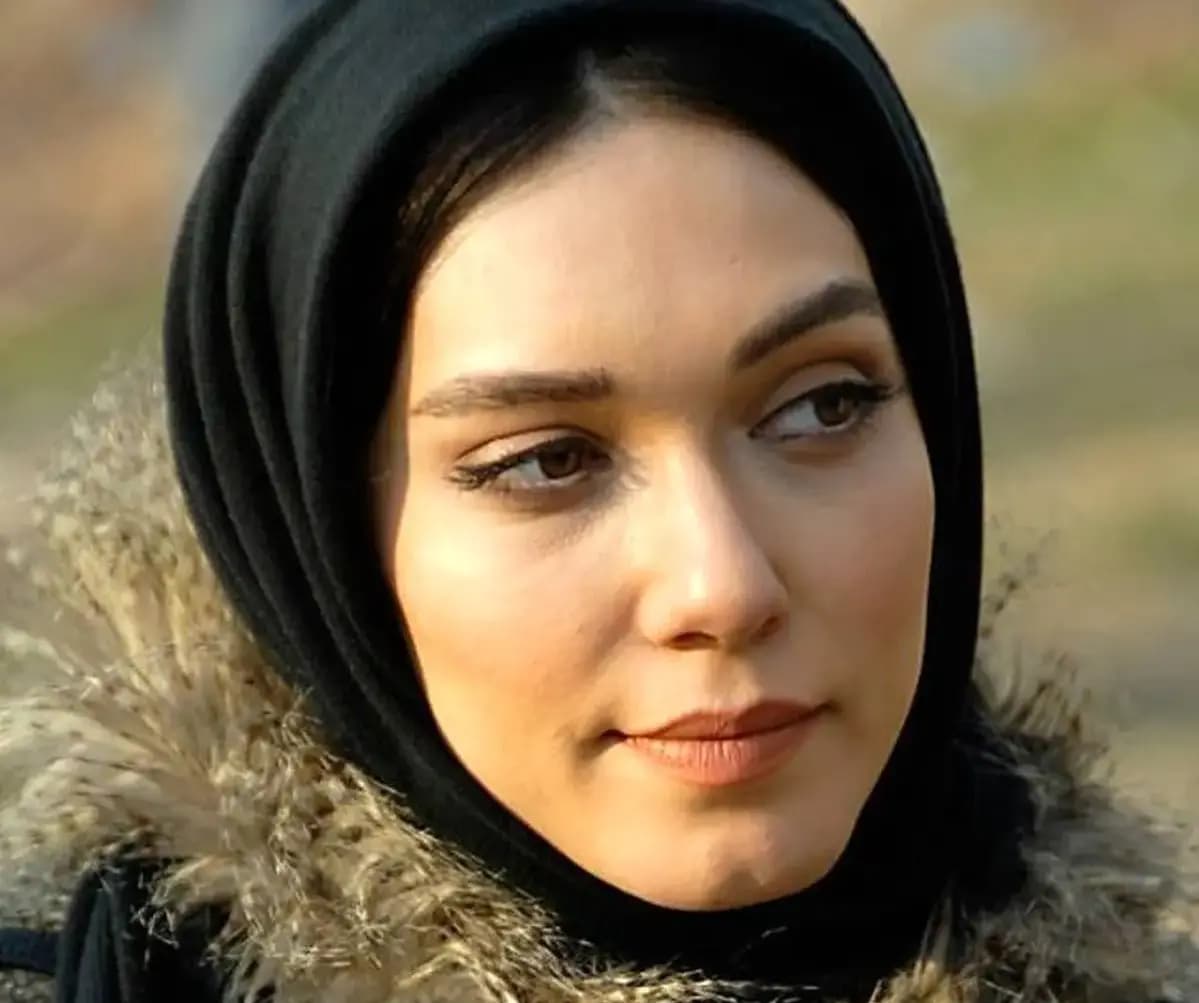 شهرزاد کمال زاده پس از مدتها با تیپ جدید پیداشد | این تیپ برازنده شهرزاد کمال زاده است