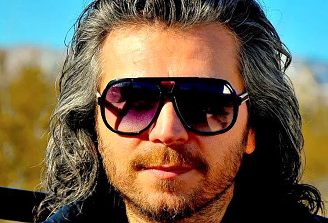 عکس همسر زیبا و لاکچری منصور مشهور ! + بیوگرافی و عکس های خانوادگی