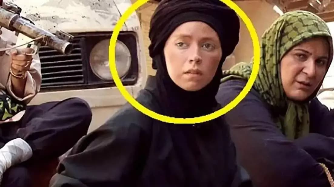 تغییر چهره بازیگر نقش دختر داعشی در سریال پایتخت | نیلوفر رجایی فر از زمین تا آسمون تغییر کرده