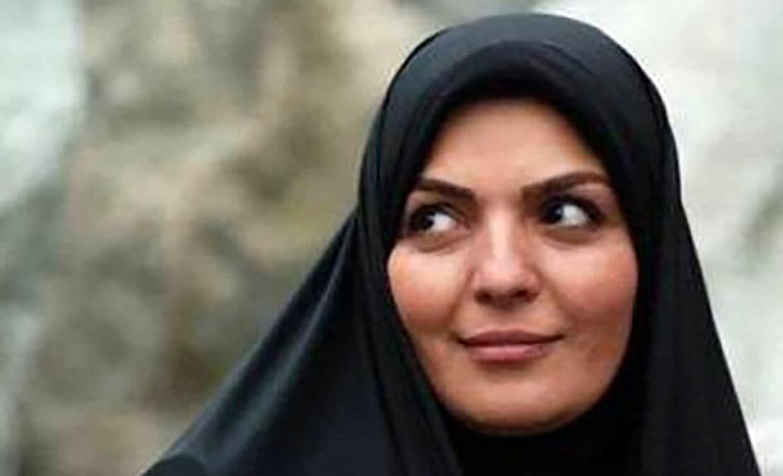 تصاویر جذاب فیروزه سریال در پناه تو بعد از 30 سال + شوهر جذابش را ببینید !