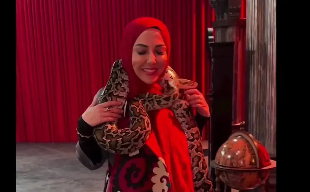 فیلم مار بازی لیلا اوتادی / چهره خانم بازیگر از ترس مثل گچ شد!